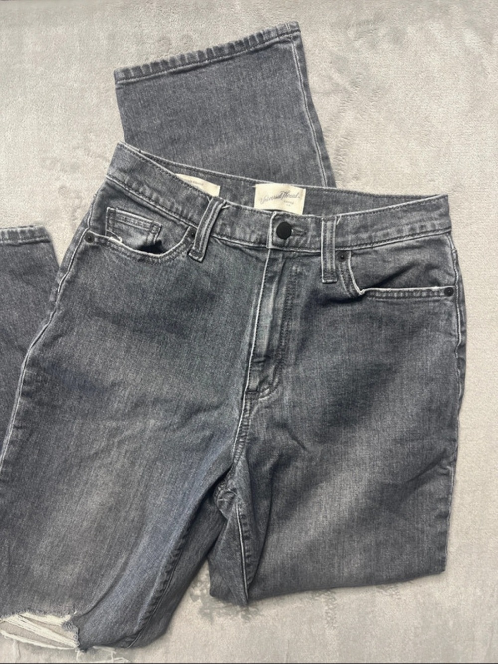Universal Thread Men's Gray Straight-Leg Jeans